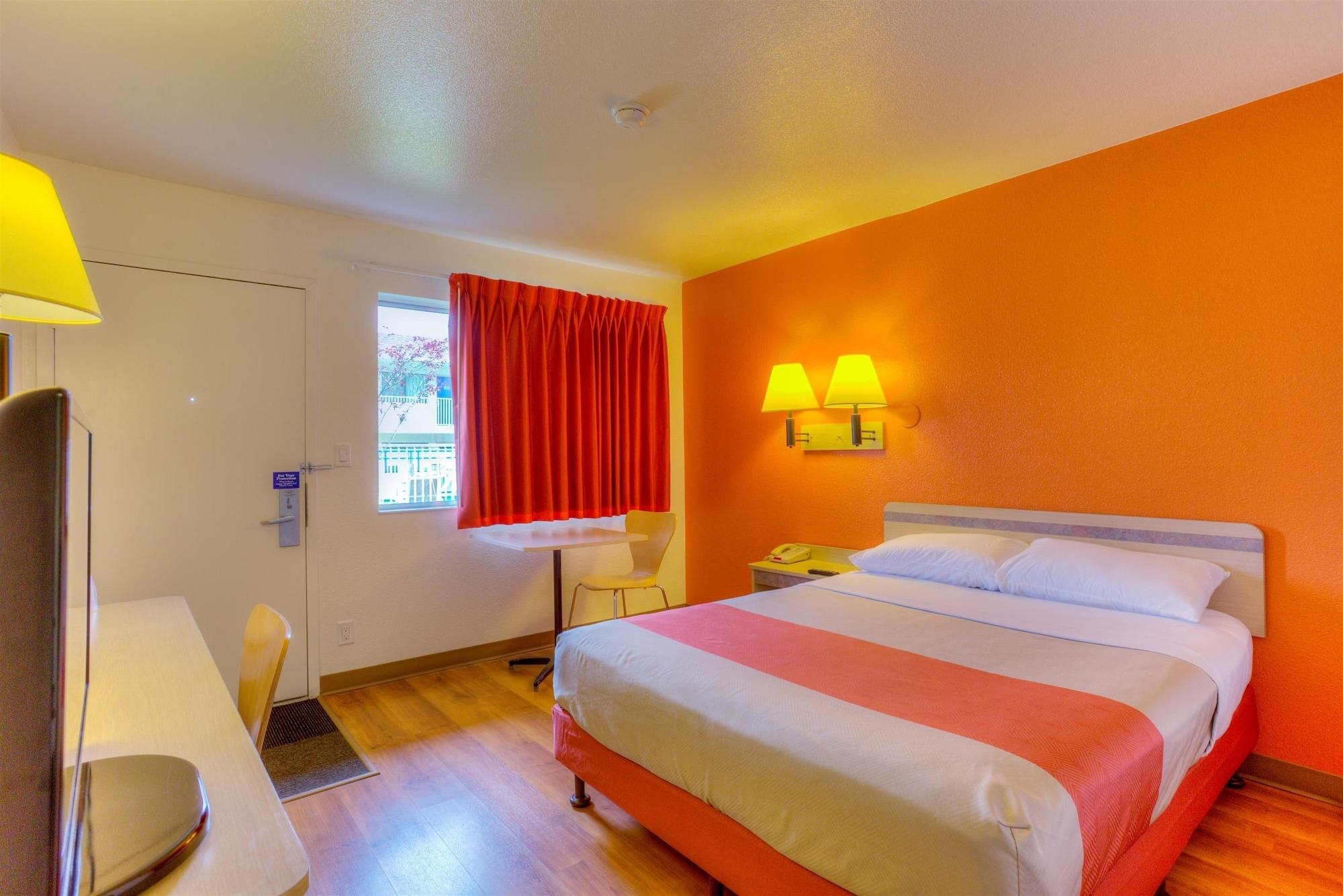 Motel 6-Troutdale, Or - Portland East Esterno foto