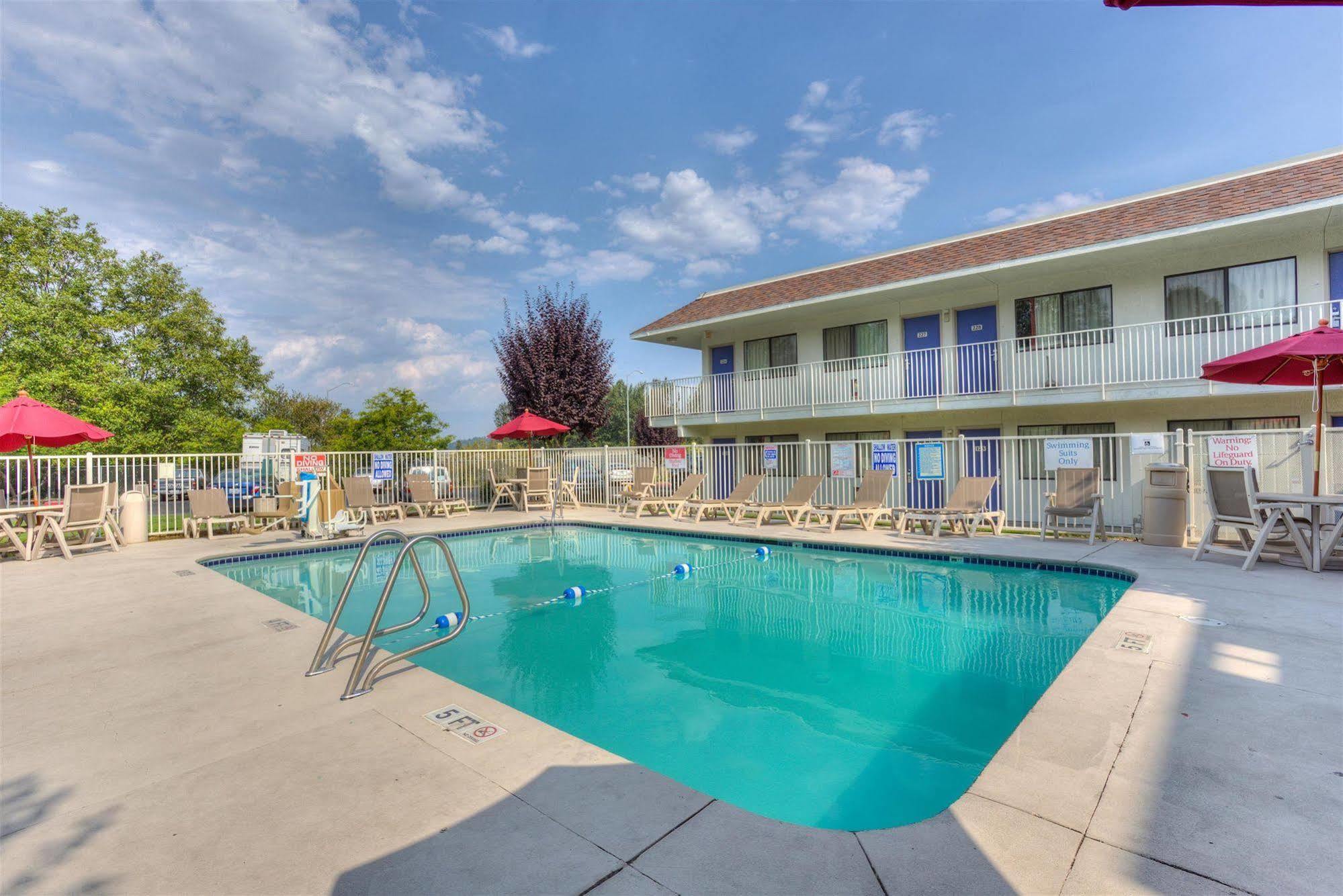 Motel 6-Troutdale, Or - Portland East Esterno foto